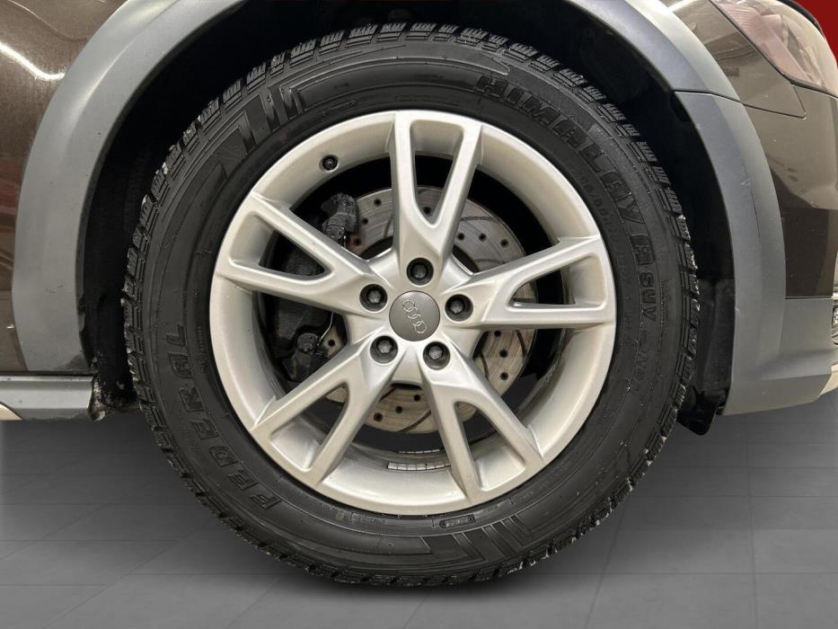 AUDI A6 allroad quattro 2015