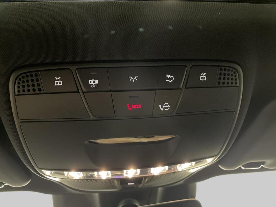 MERCEDES-BENZ E 2021
