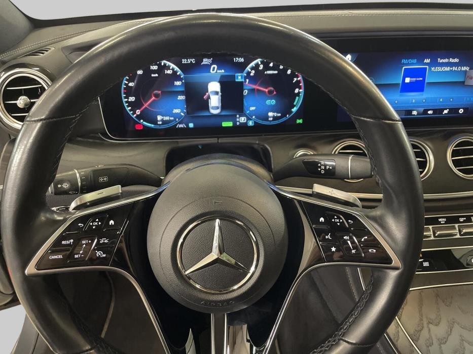 MERCEDES-BENZ E 2021