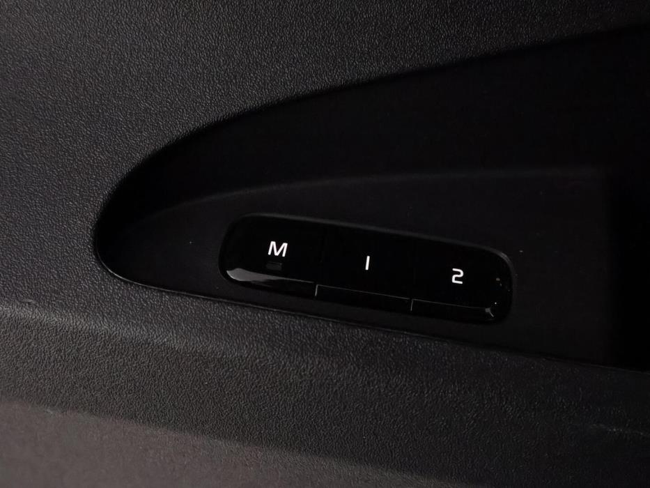 POLESTAR 2 2024