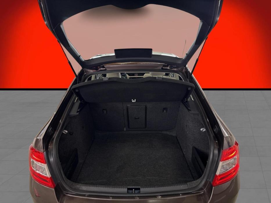 SKODA Octavia 2013