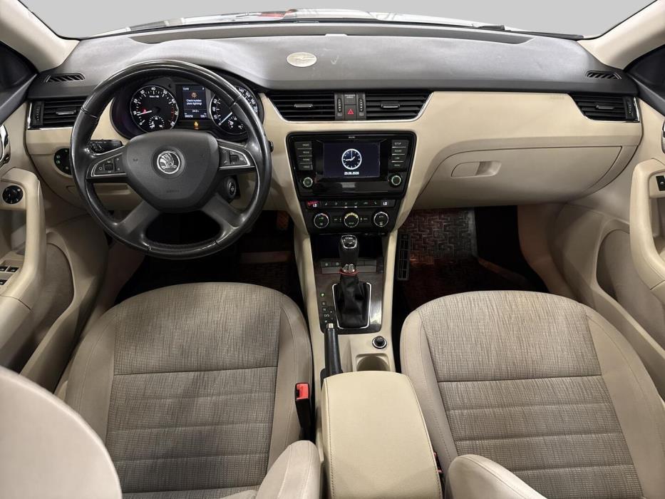 SKODA Octavia 2013