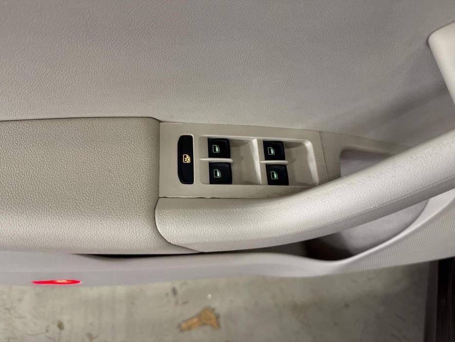 SKODA Octavia 2013