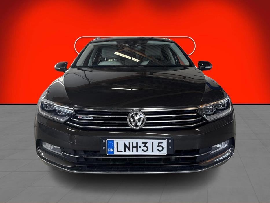 VOLKSWAGEN Passat 2015