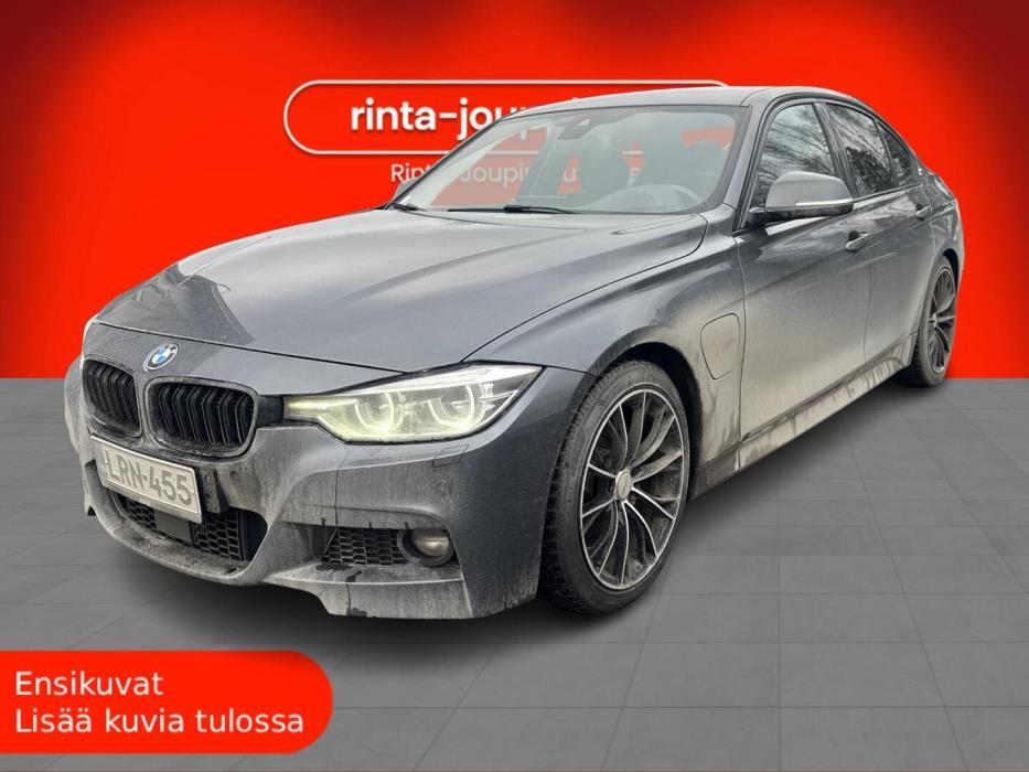 BMW 330 2016