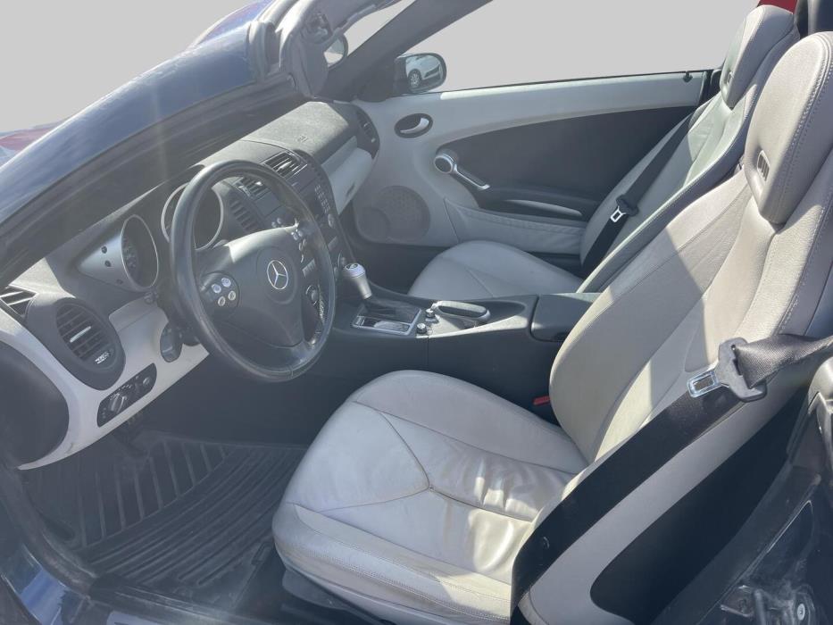 MERCEDES-BENZ SLK 2004
