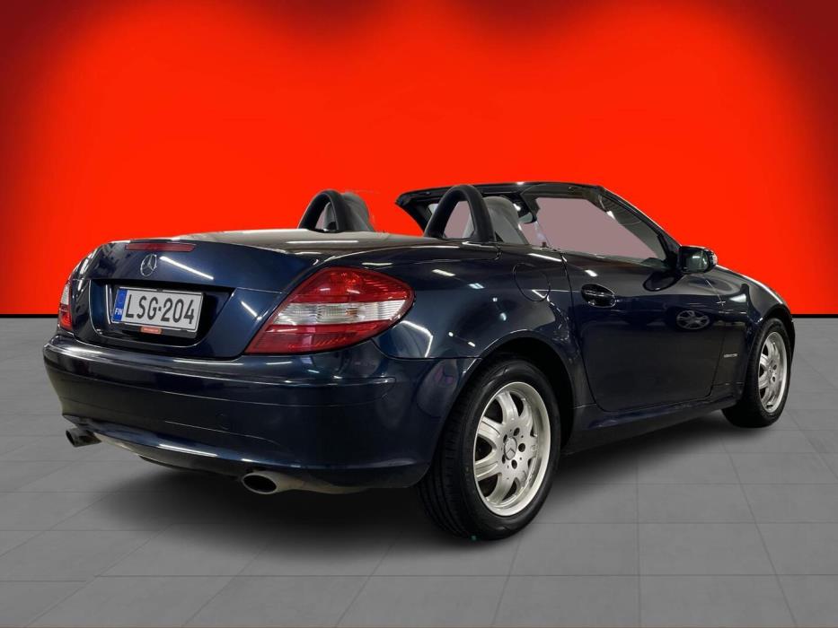 MERCEDES-BENZ SLK 2004