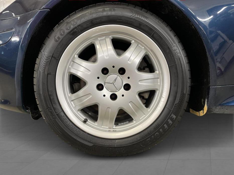 MERCEDES-BENZ SLK 2004