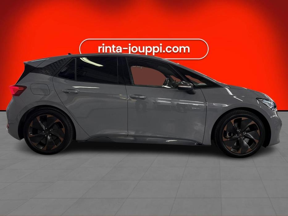 CUPRA Born 2022