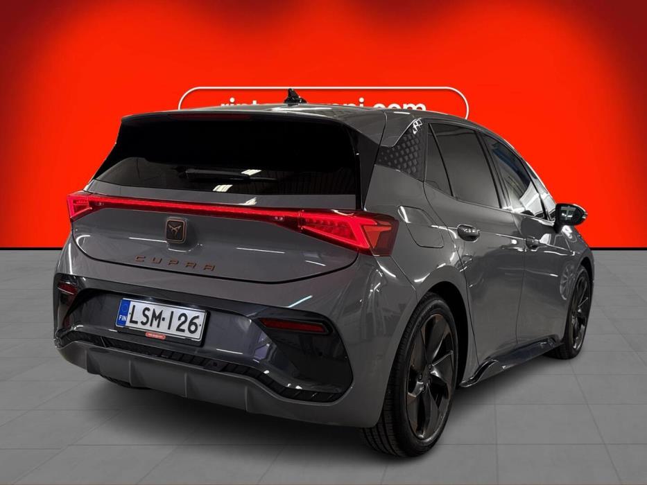 CUPRA Born 2022