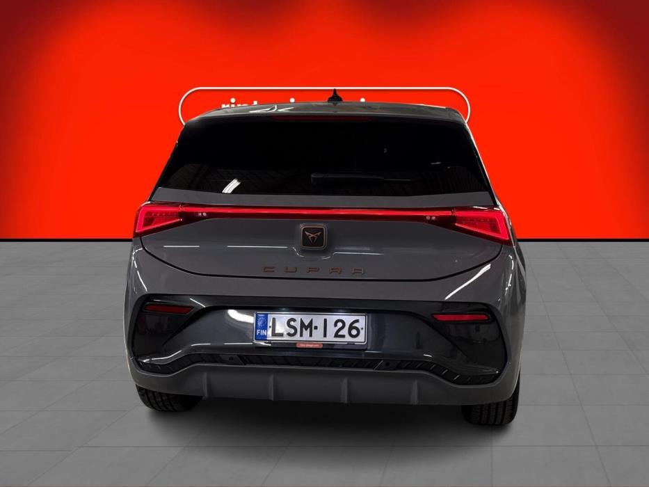 CUPRA Born 2022
