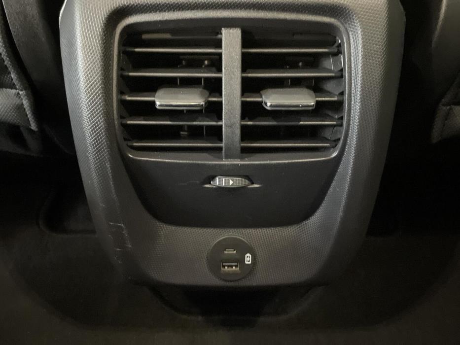 FORD MUSTANG MACH-E 2021