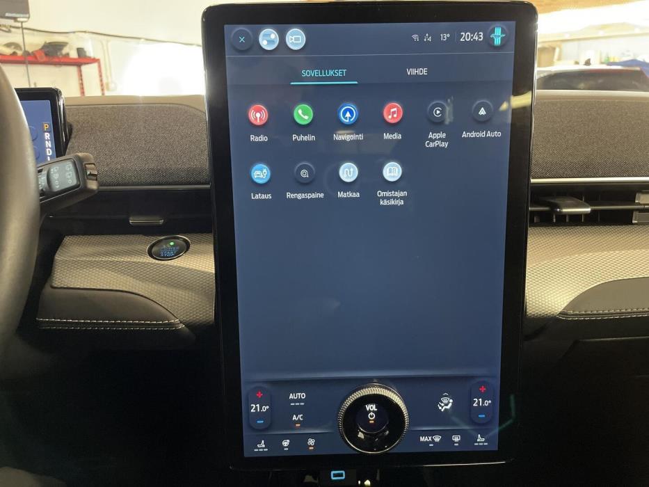 FORD MUSTANG MACH-E 2021