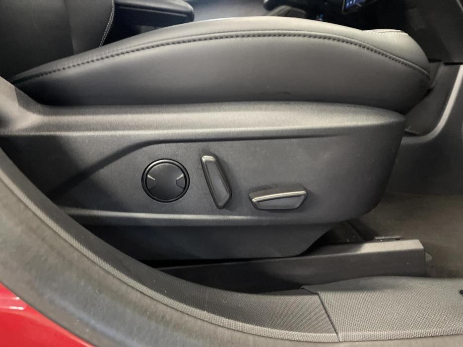 FORD MUSTANG MACH-E 2021