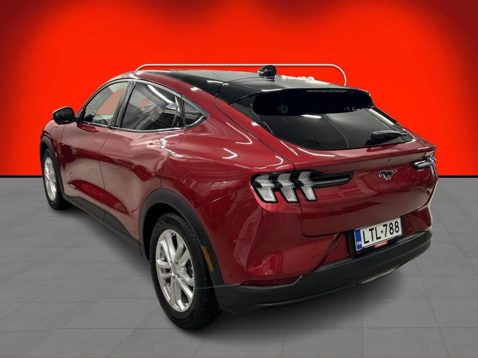 FORD MUSTANG MACH-E 2021