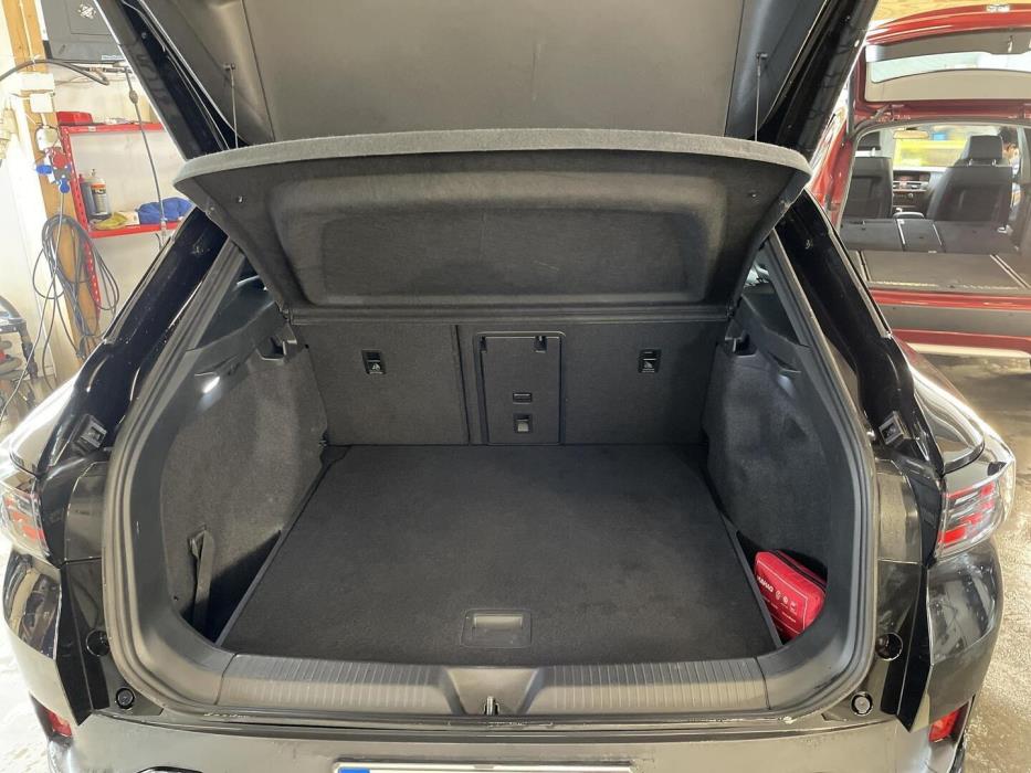 VOLKSWAGEN ID.4 2023