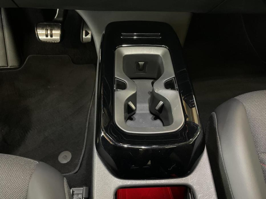 VOLKSWAGEN ID.4 2023