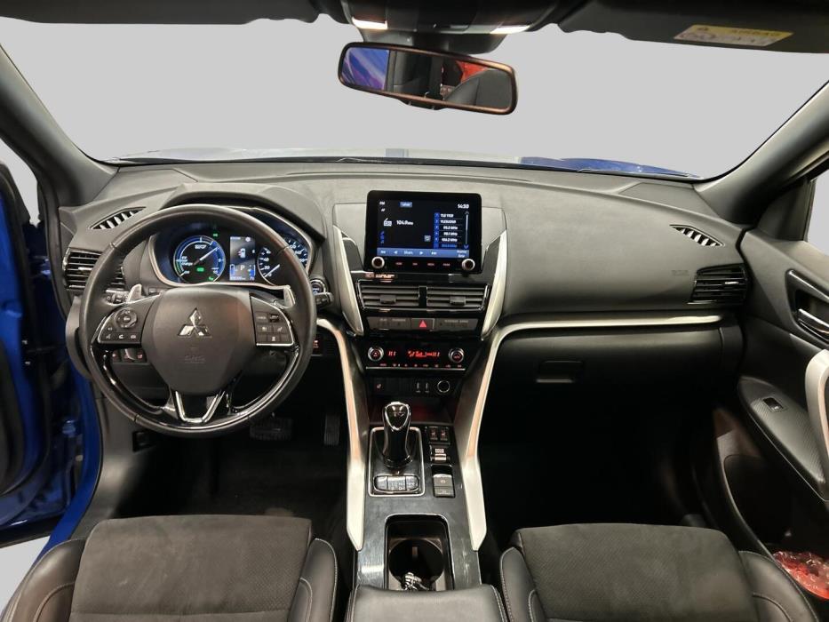 MITSUBISHI ECLIPSE CROSS 2024