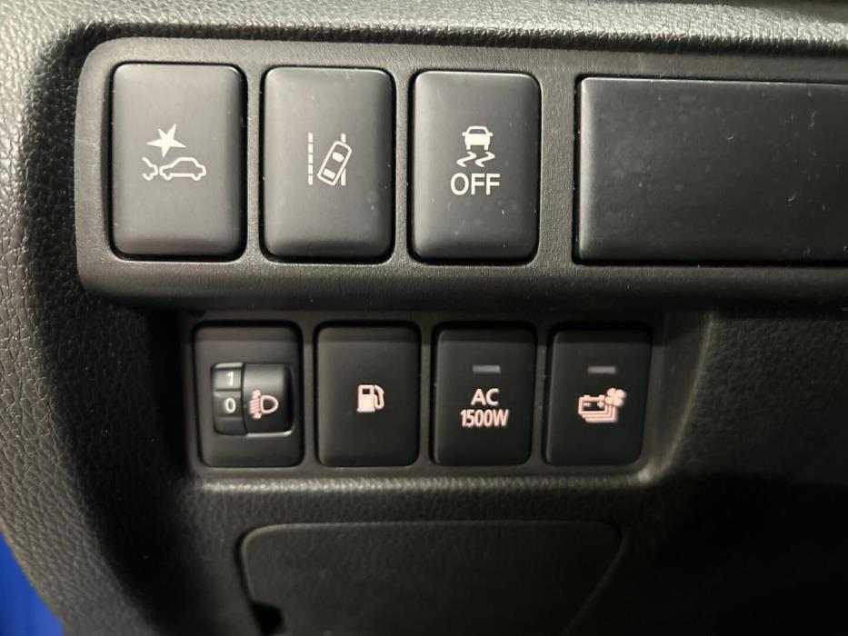 MITSUBISHI ECLIPSE CROSS 2024