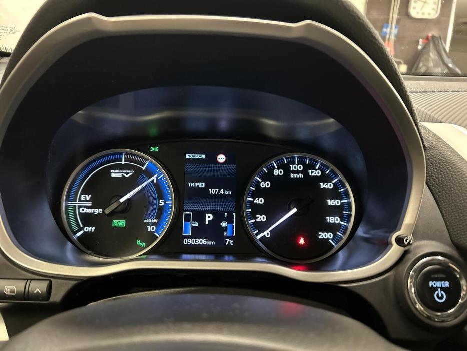 MITSUBISHI ECLIPSE CROSS 2024