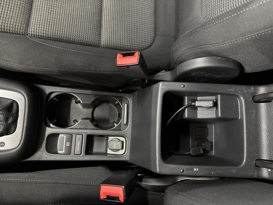 VOLKSWAGEN Sharan 2015