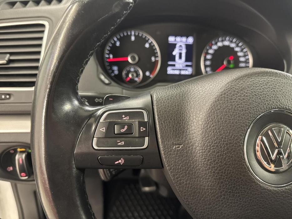 VOLKSWAGEN Sharan 2015