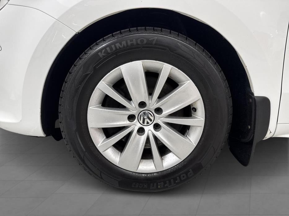 VOLKSWAGEN Sharan 2015