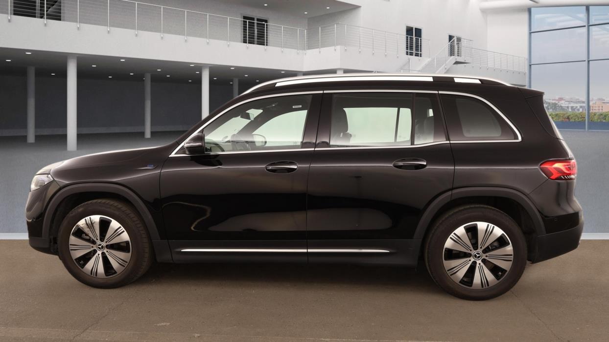 MERCEDES-BENZ EQB 2023