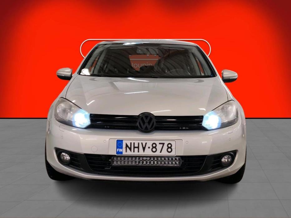 VOLKSWAGEN Golf 2011