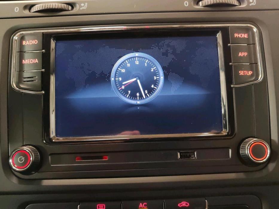 VOLKSWAGEN Golf 2011