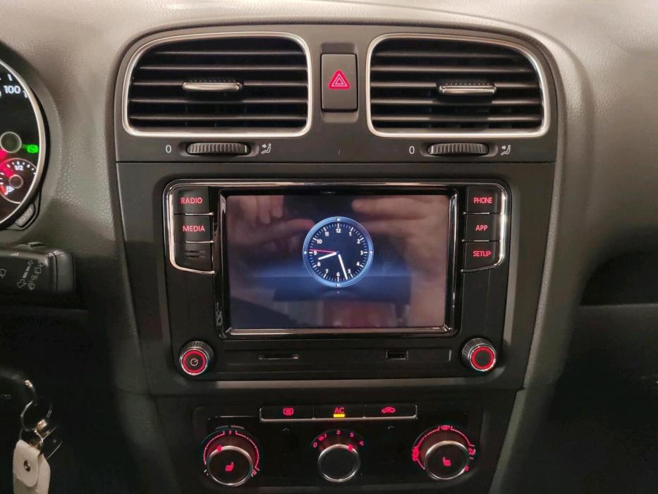 VOLKSWAGEN Golf 2011