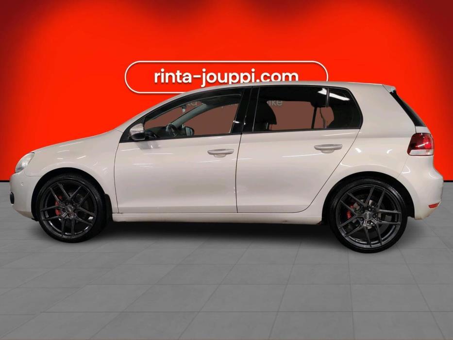 VOLKSWAGEN Golf 2011