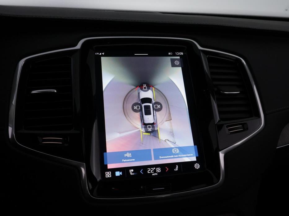 VOLVO XC90 2023