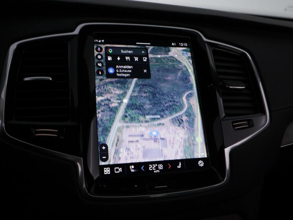 VOLVO XC90 2023