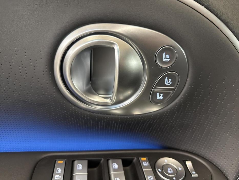 HYUNDAI IONIQ 9 2026