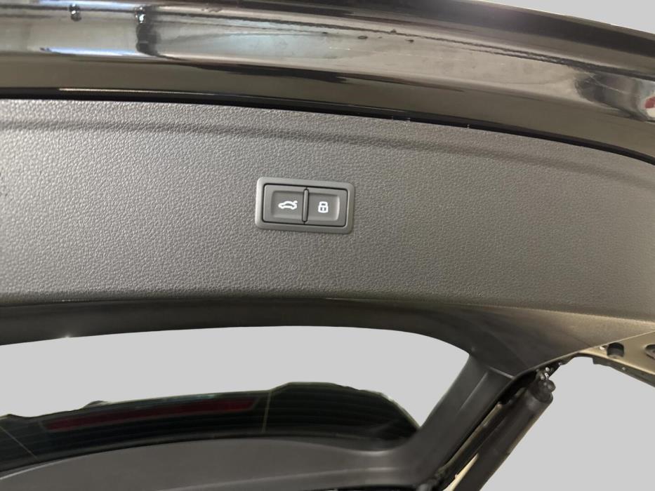AUDI Q5 2023