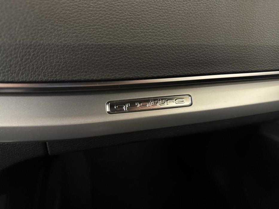 AUDI Q5 2023