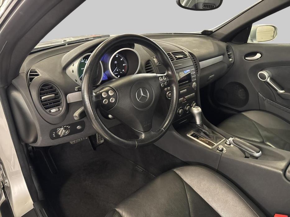 MERCEDES-BENZ SLK 2004