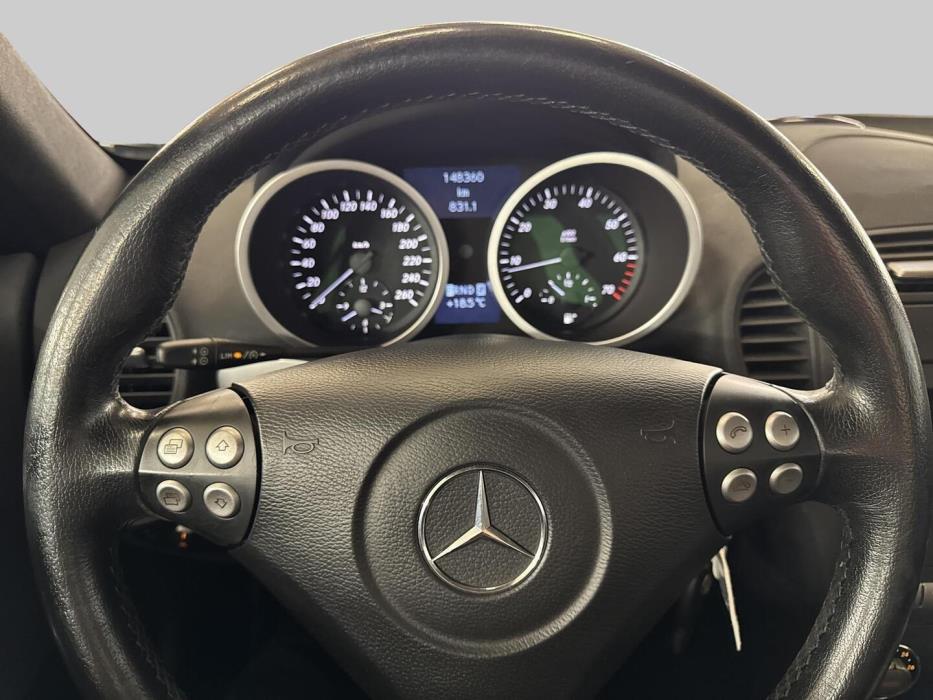 MERCEDES-BENZ SLK 2004