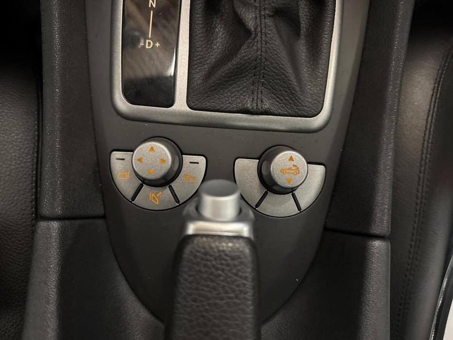 MERCEDES-BENZ SLK 2004