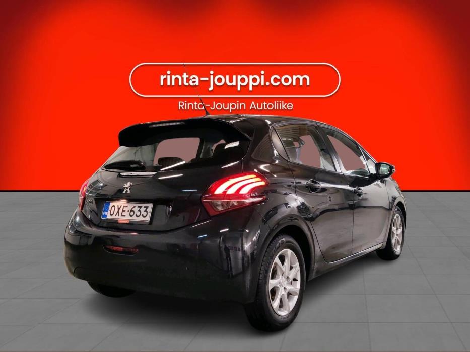 PEUGEOT 208 2018
