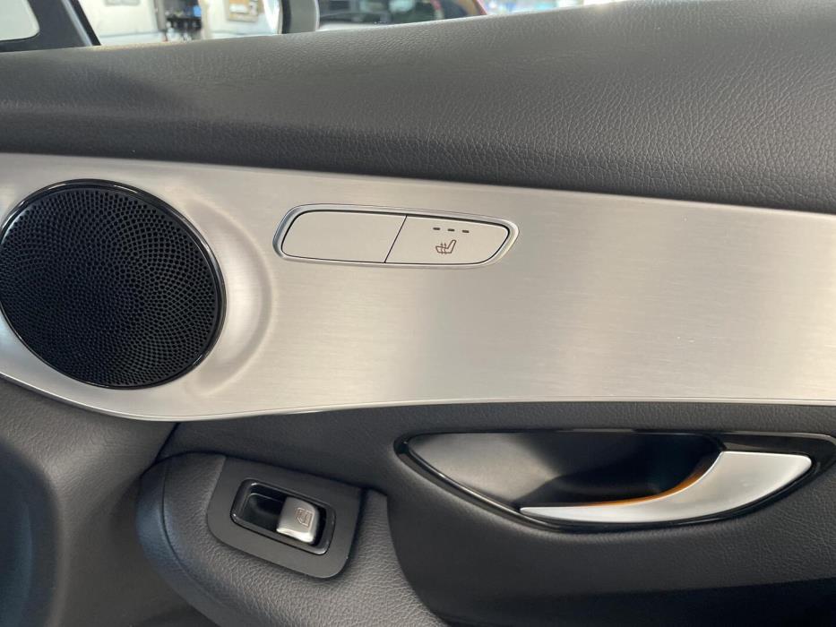 MERCEDES-BENZ GLC 2016