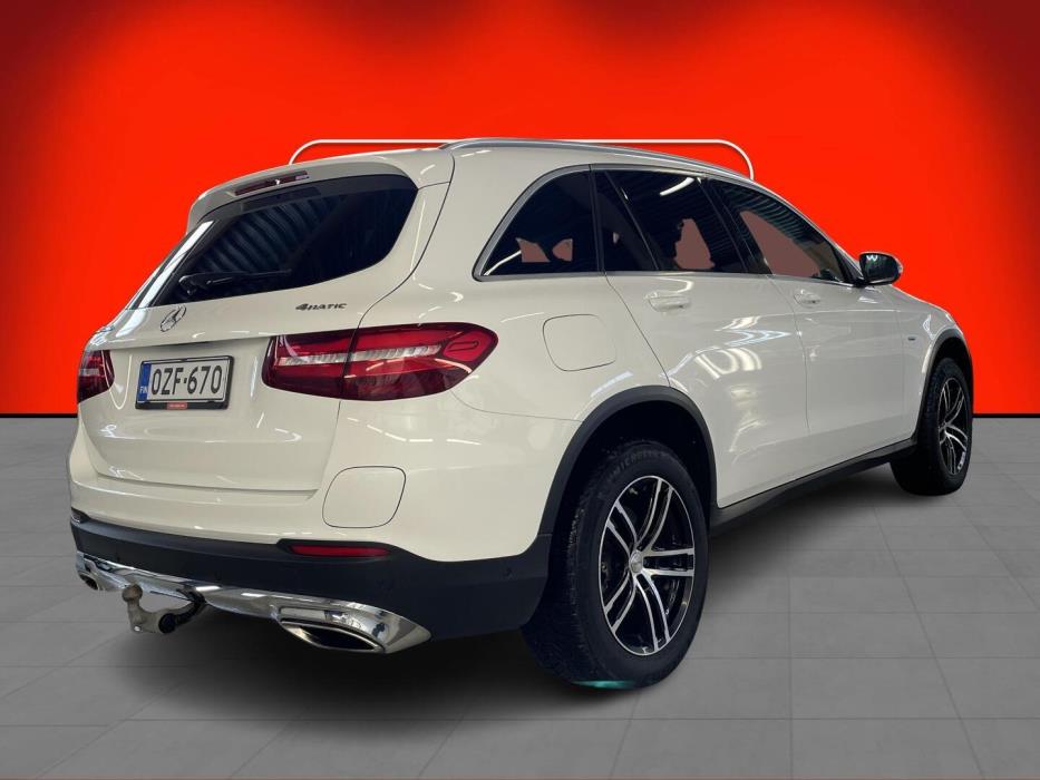 MERCEDES-BENZ GLC 2016