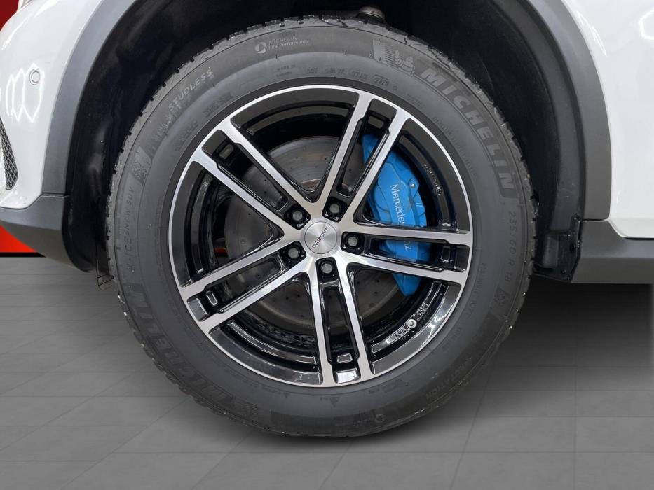 MERCEDES-BENZ GLC 2016