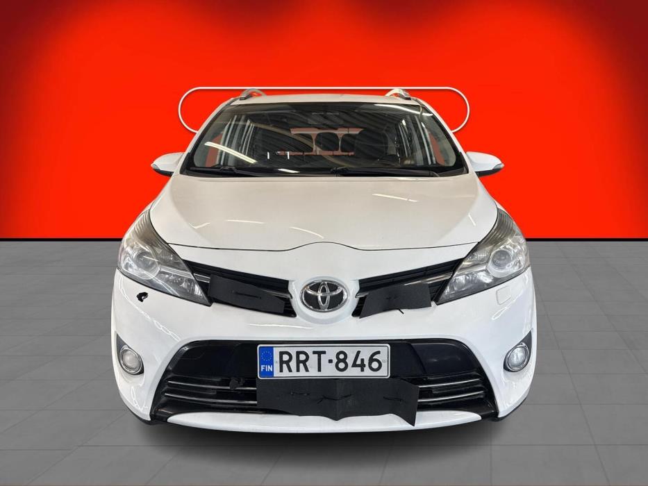 TOYOTA Verso 2013