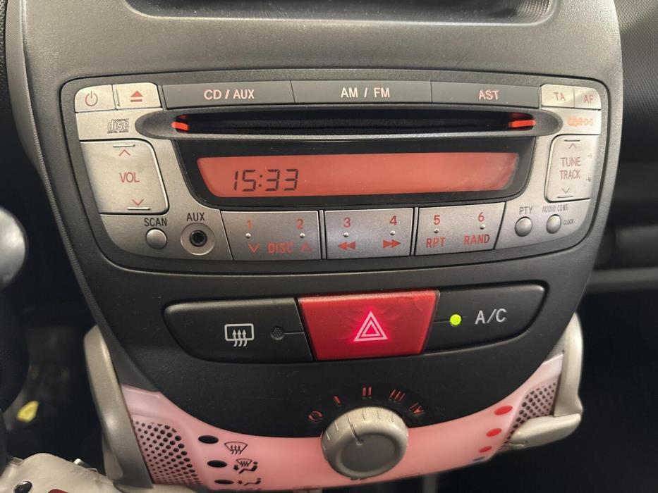 TOYOTA AYGO 2010
