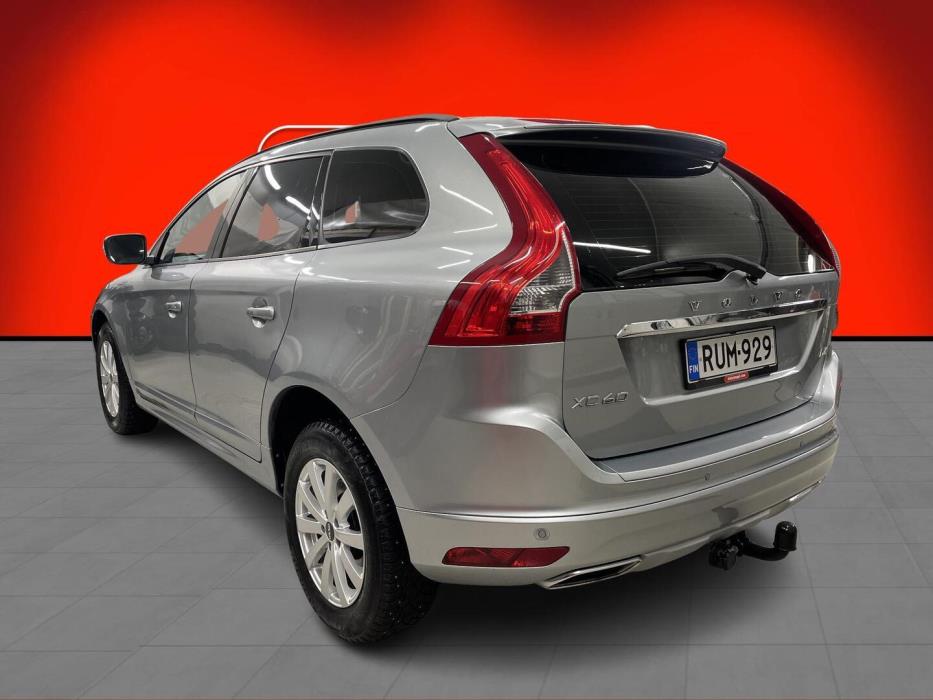 VOLVO XC60 2015