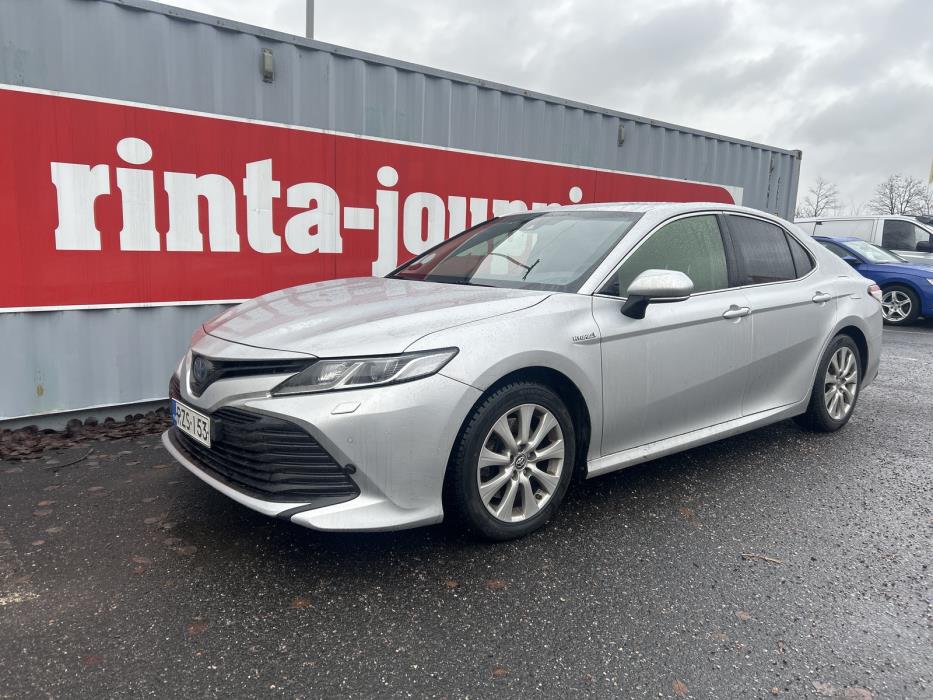 TOYOTA Camry 2019