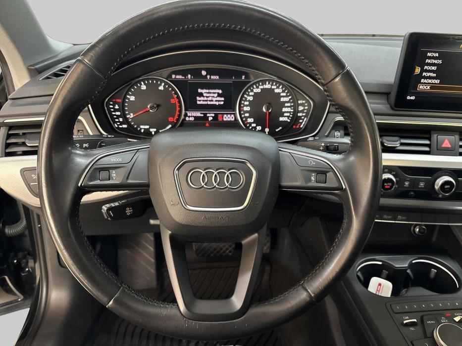 AUDI A4 2017