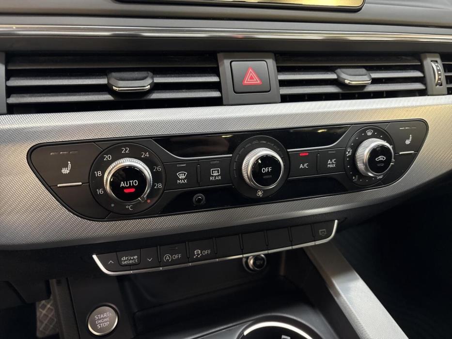 AUDI A4 2017